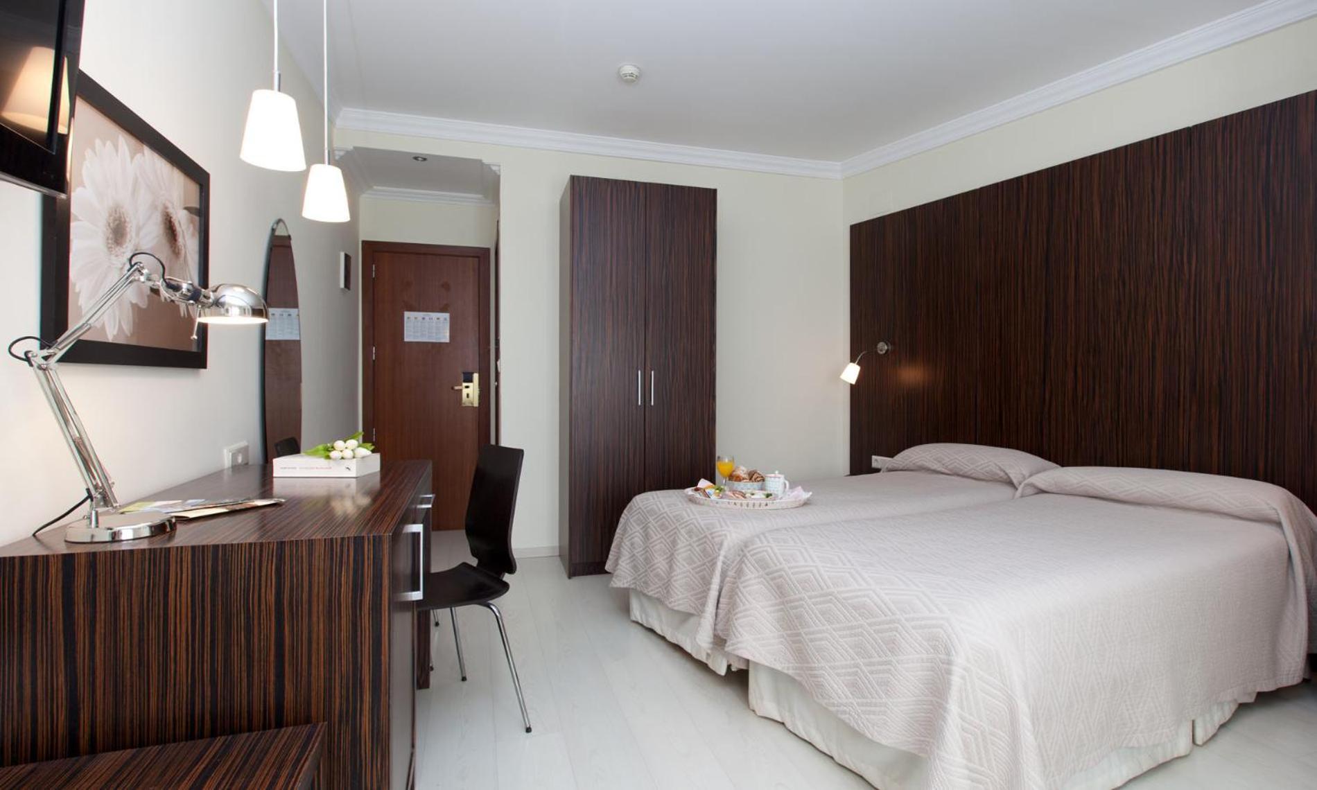 Hotel Mr Costa Blanca Denia Bagian luar foto