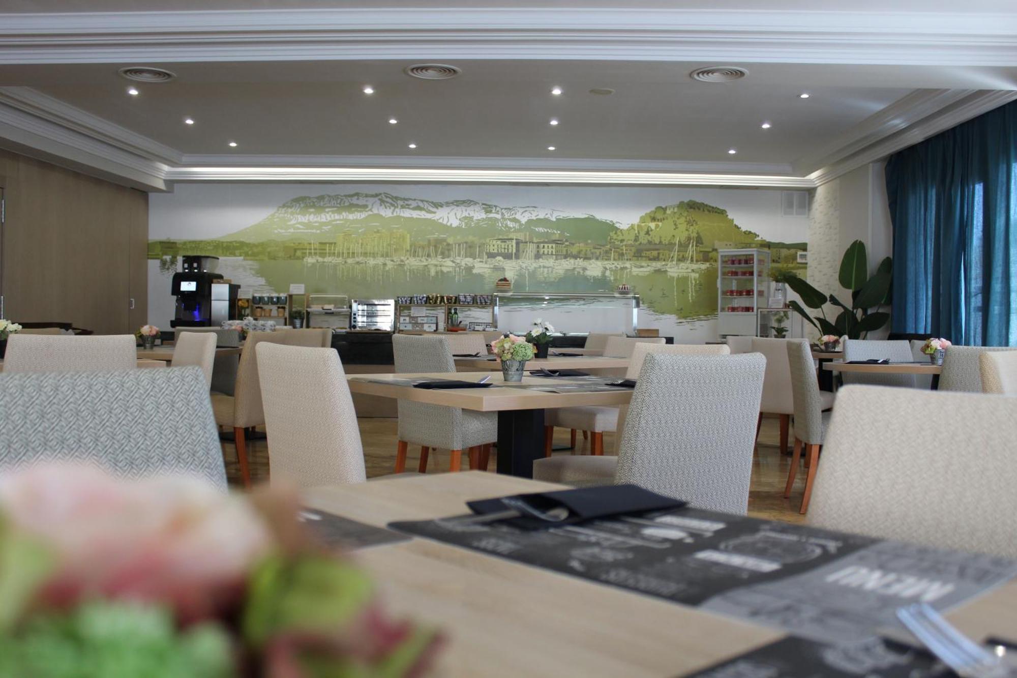 Hotel Mr Costa Blanca Denia Bagian luar foto
