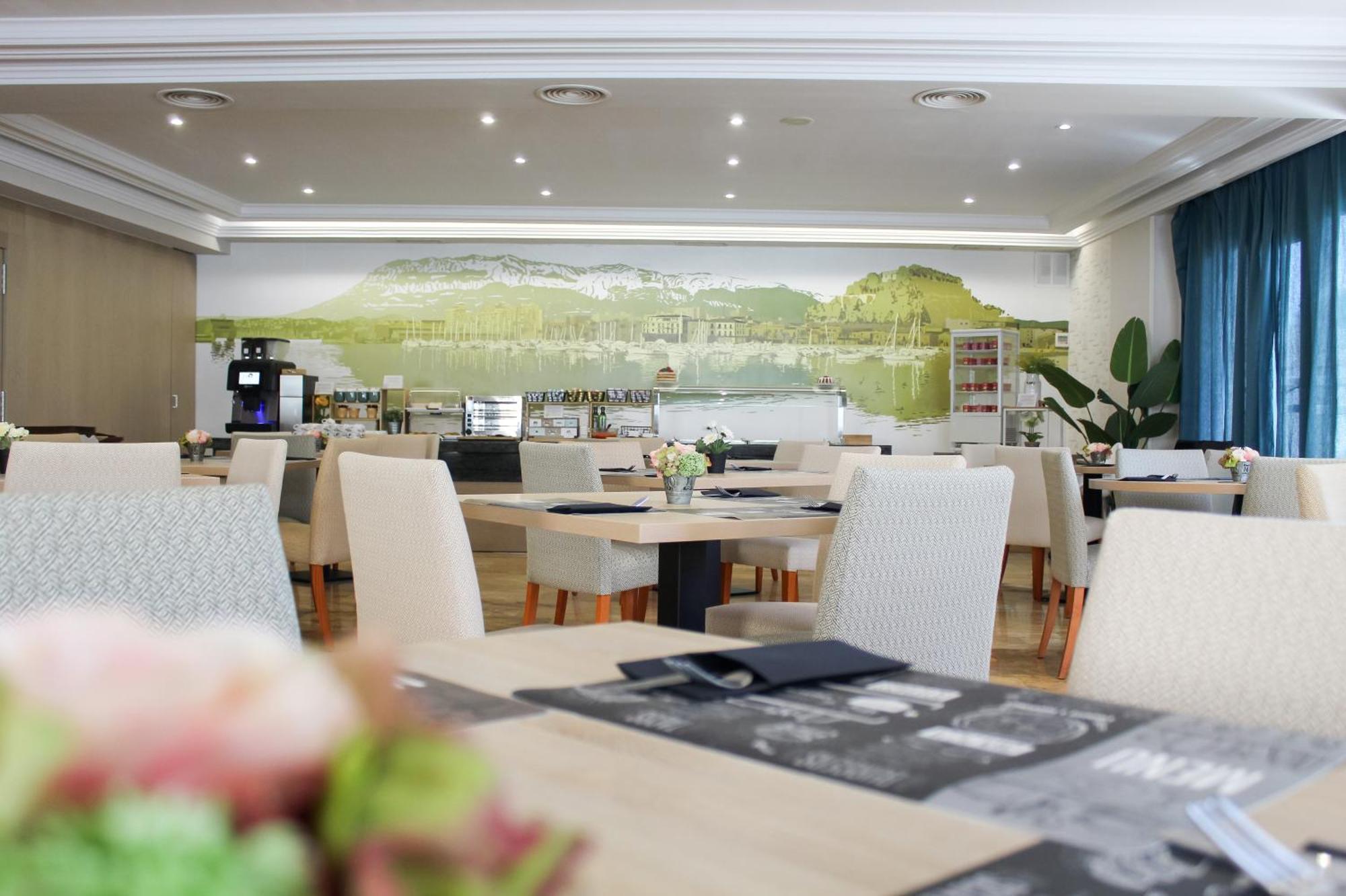 Hotel Mr Costa Blanca Denia Bagian luar foto