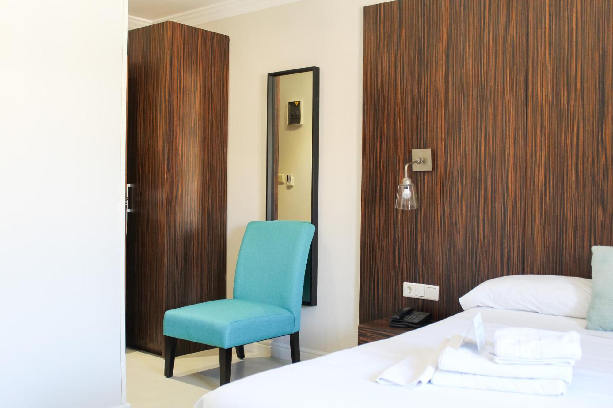 Hotel Mr Costa Blanca Denia Bagian luar foto